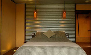 Hotel The Odd Frog Bright Exterior foto